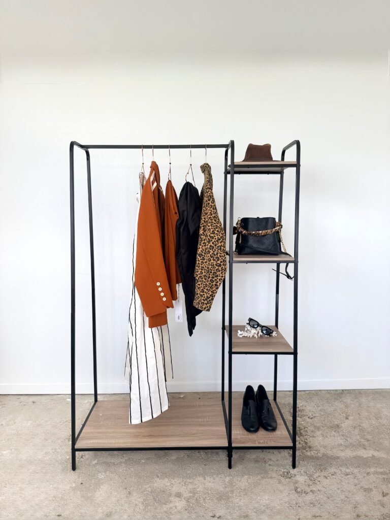 Tipos de closet armable según tu espacio y necesidades
